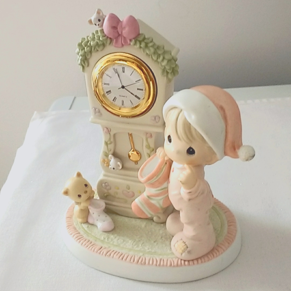 It’s Almost Time For Santa - Precious Moments Figurine 532932